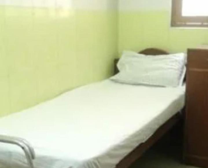 Mannat Rooms Allāhābād Junction Exteriör bild
